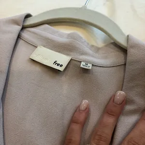 Lilac blouse thumbnail 2