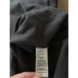 Life is Good Crusher Tee Womens Size L Gray Diversified Portfolio Cotton Graphic thumbnail 5