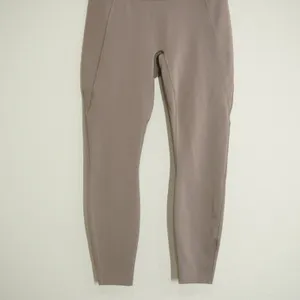 Nike Women's Size Medium Universa Dri-FIT Leggings Mocha Brown High Rise Pockets thumbnail 3