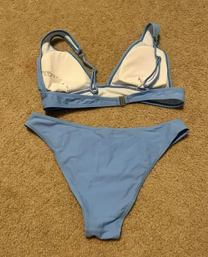 Bikini thumbnail 2