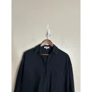 Djerf Avenue Breezy Shirt in Black size XS Relaxed Cotton Button Front thumbnail 5