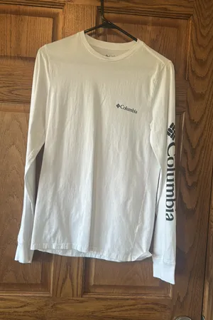 Columbia Long Sleeve thumbnail 1