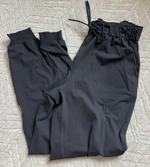 Keep Moving Jogger thumbnail 1