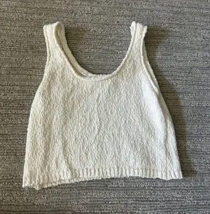 White top Size M thumbnail 1