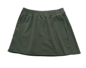 Offline by Aerie Green Skirt Size Medium Elastic Waistband Pockets Stretch Comfy thumbnail 1