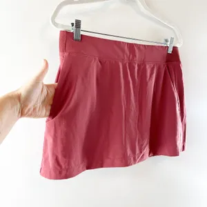 Athleta Brooklyn Pull On Tennis Golf Mid Rise 13.5" Mini Skort Skirt Red Rock 10 thumbnail 4
