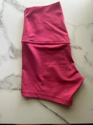 Lululemon Align Shorts thumbnail 3