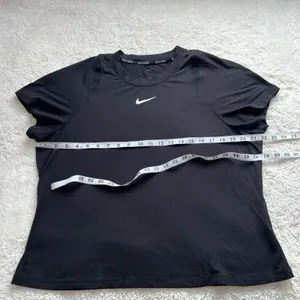 Nike Womens Dri-Fit Short Sleeve XXL Black Running Athleisure Luxe Preppy Sports thumbnail 4