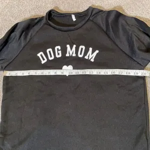 Women’s Black Dog Mom Sweater Size L thumbnail 4