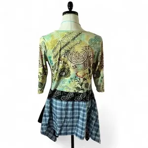 Zashi Womens Lagenlook XL Mixed Media Boho Tunic Top Plaid‎ Floral Handkerchief thumbnail 3