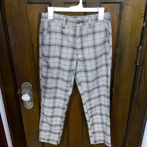 American Eagle Plaid Stretch Pants Size 6 thumbnail 2