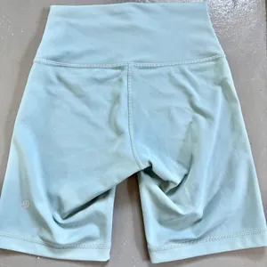 Lululemon Wunder Train Contour Fit Shorts 8" Size 6 Misty Glade thumbnail 3