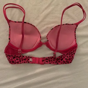 PINK Cheetah Print Push-up Bra thumbnail 2