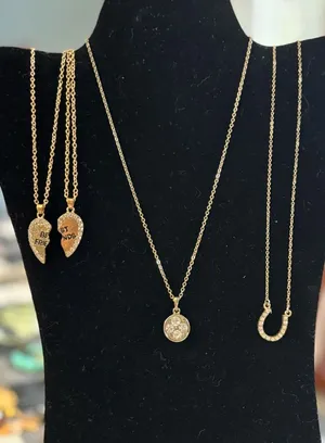 Gold costume novelty chain bundle preowned thumbnail 1