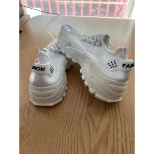 New Women's Lace Up Tie Up Sneakers White size 7-7.5 thumbnail 4