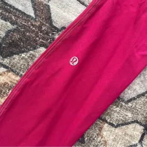 Lululemon Swift Speed High-Rise Tight 28"‎ Wild Berry Running Leggings thumbnail 6
