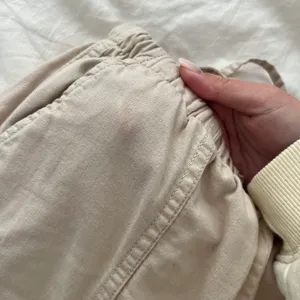 Tan Cargo Pants Size XS thumbnail 4