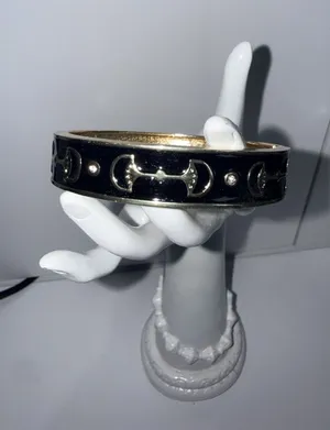 Equestrian Chunky Clamper Bracelet Vintage Horse Bit Polo Preppy 7"‎ Black Gold thumbnail 1