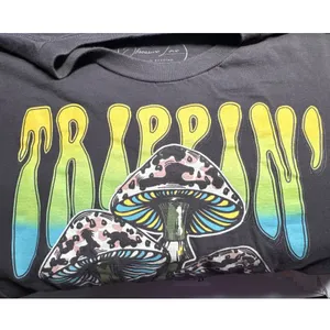 Obsessive Love Trippin'‎ Mushroom Graphic Tee Sunflower Print Top Size L thumbnail 3