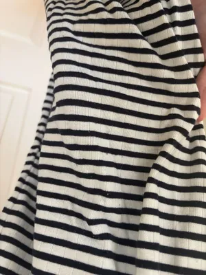 H&M striped pants thumbnail 2