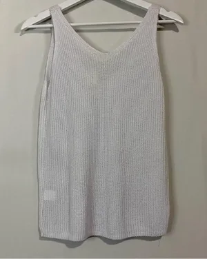 Women’s Sleeveless Knit V Neck Sweater Tank White Size XL NWOT thumbnail 6