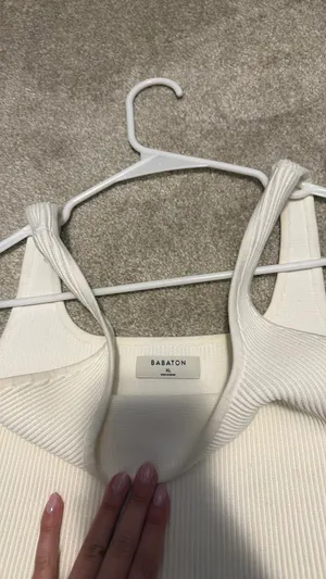 Aritzia Babaton Top Sculpt Knit thumbnail 2