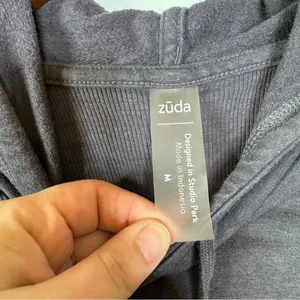Zuda Brushed Knit‎ Gray Hoodie Size Medium thumbnail 4