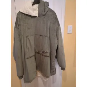 The Comfy Blanket Sweatshirt with Hoodie - Gray thumbnail 6