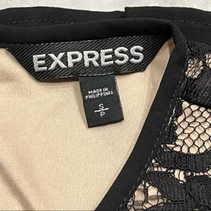 Express Illusion Peplum Lace Top Size Small‎ S Cap Sleeves thumbnail 4