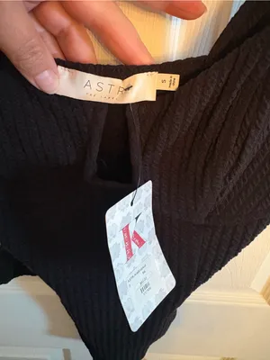 NWT ASTR THE LABEL Black Ribbed V-Notch Bodysuit, S thumbnail 4