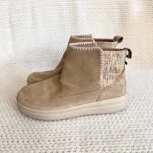 Hey Dude Mel Suede Ankle Boots Beige Sand Woven Panel Women Size 7 38 thumbnail 4