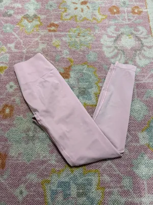 Alphalete Amplify Ultra-High Rise Leggings thumbnail 2