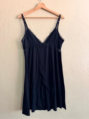 stars above Black Lace-Trim Slip Chemise thumbnail 2