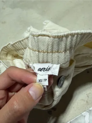 Aerie cream Distressed Denim Shorts XS thumbnail 4