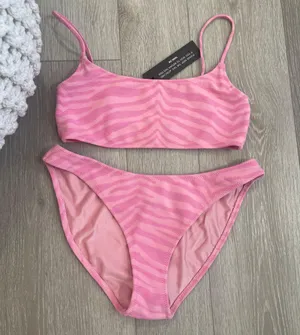 Triangl New Swim Suit Bikini thumbnail 1