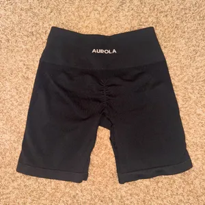 Aurola Amazon Biker Shorts Black Scrunch thumbnail 1