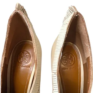 Tory Burch Yuma Fringe Feather Heel 7.5 Folk Art Block‎ Pump thumbnail 5