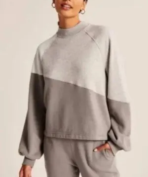 Abercrombie & Fitch Colorblock Crewneck Sweatshirt thumbnail 1