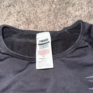 Gymshark cropped long sleeve thumbnail 4