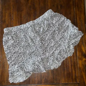 American Eagle leopard skirt thumbnail 4