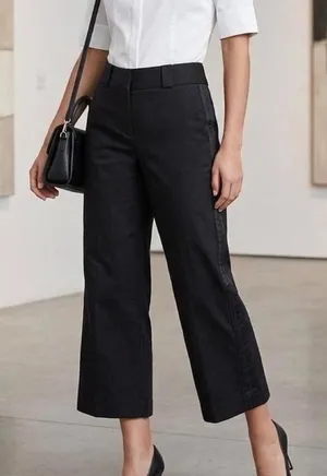 Old Navy Black Cropped Wide-Leg Pants thumbnail 1