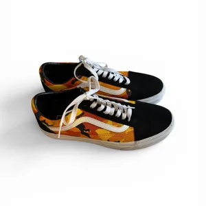 Vans OLD SKOOL POP CAMO ORANGE and Black Shoe Size Label Close-Up UNISEX thumbnail 8