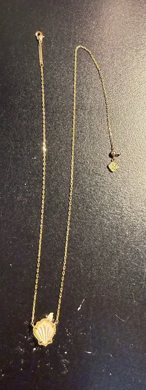 Kendra Scott Necklace thumbnail 1