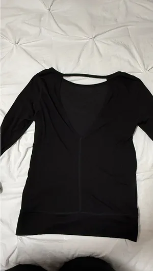 Old Navy Athletic Top thumbnail 2