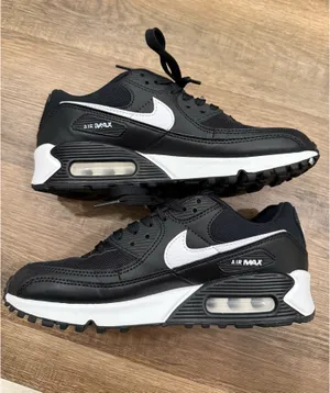 Nike Air Max 90 black and white sneakers thumbnail 3