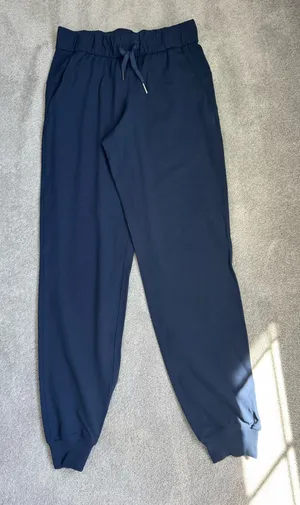 Lululemon Scuba Jogger Pants thumbnail 1