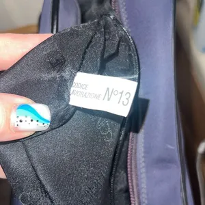 ✨coccinelle made in italy shoulder bag✨ Black thumbnail 9