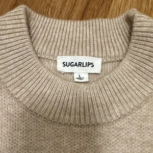 Sugarlips Large Oatmeal Beige Long Sleeve Sweater Cropped Pleated thumbnail 3