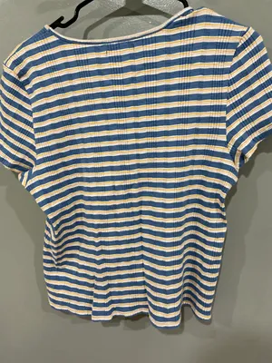 American Eagle Crop Top thumbnail 2