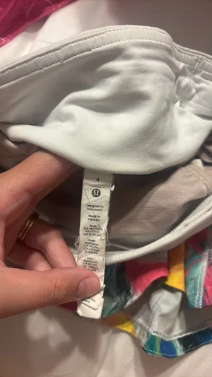 Lululemon Shorts thumbnail 3
